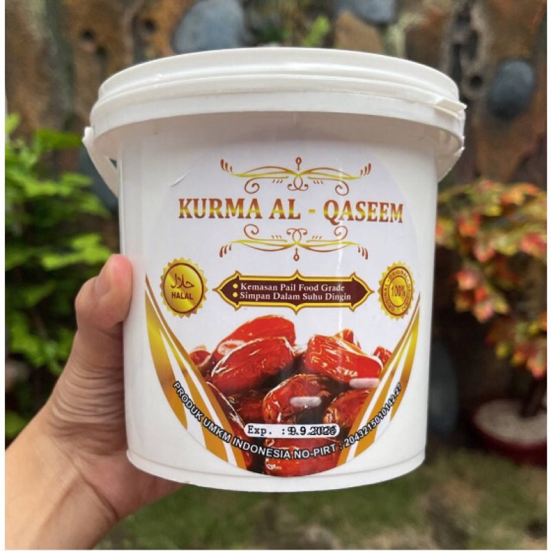 

DOM KURMA EMBER 500 gr AL QASEEM PREMIUM ASLI / Cemilan KURMA AL QASEEM FRESH