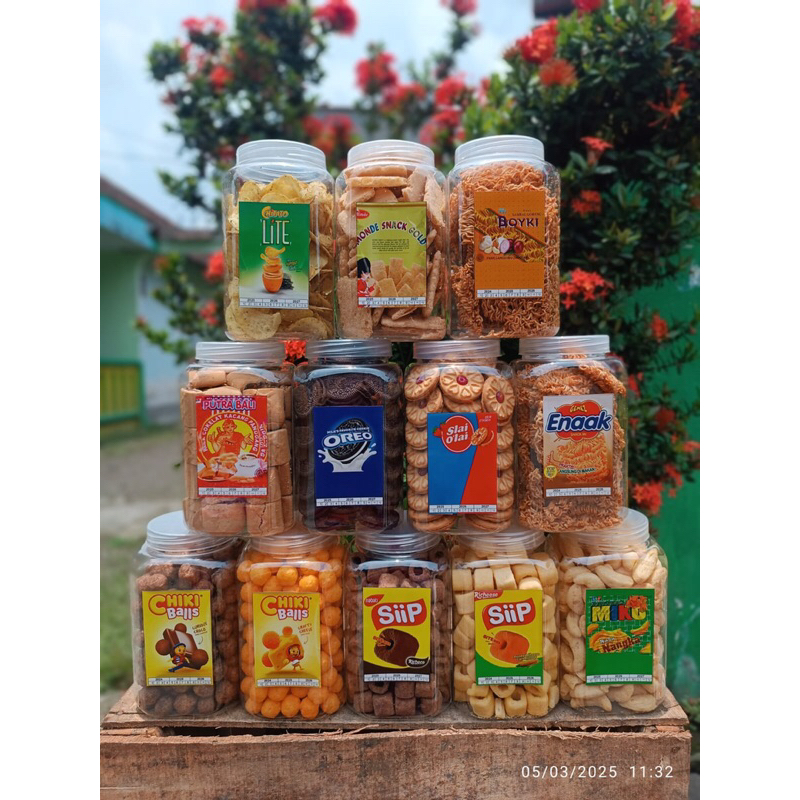 

snack branded // jajan toples // snack toples // toples tabung 2L
