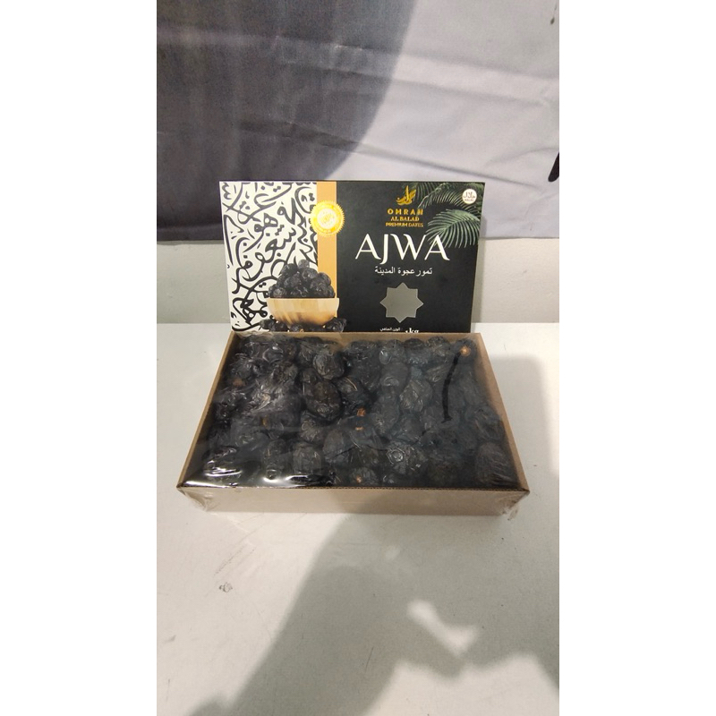 

Kurma Ajwa Madinah