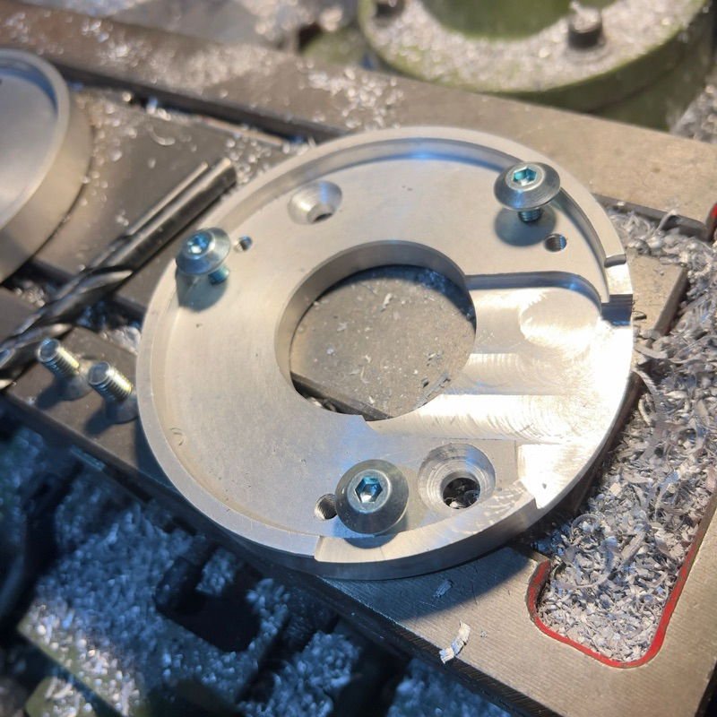 PLENDES MAGNET YZ PNP RX KING RX SPESIAL RX K RX S TINGGAL PASANG SAJA ( ANTI GOYANG-GOYANG )