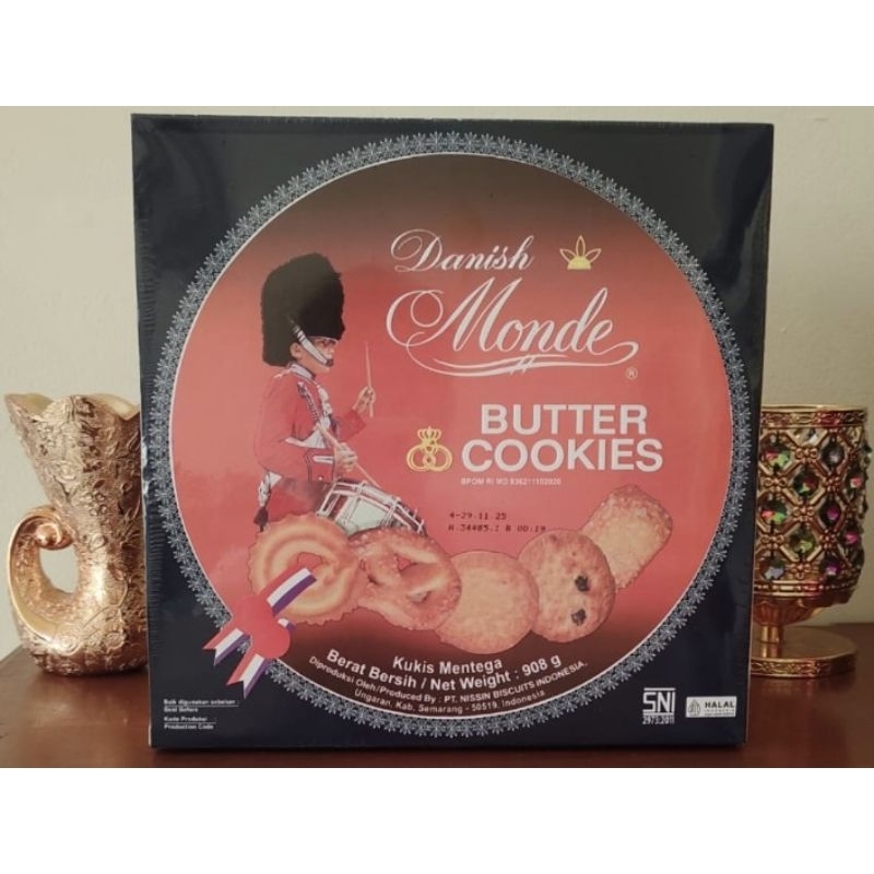 

Danish Monde Butter Cookies 908gr/ Biskuit Monde kaleng biru/ biskuit lebaran 908gr