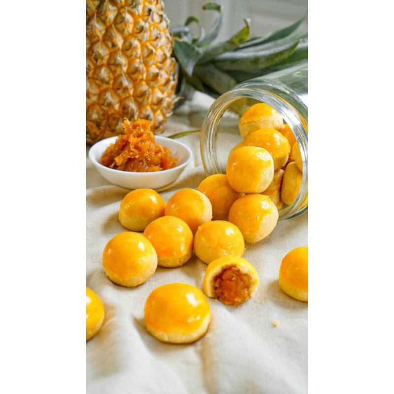 

KUE LEBARAN