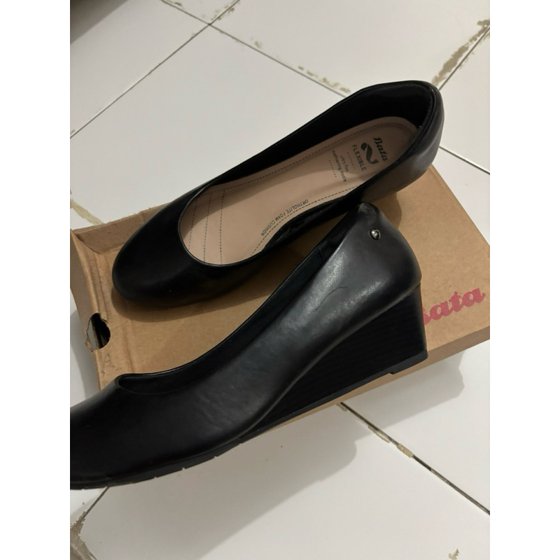 preloved sepatu kerja bata