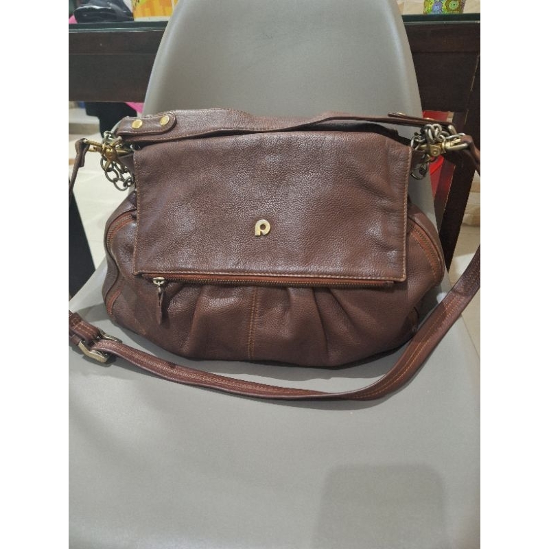 Preloved Tas Kulit Sapi Wanita Papillon Warna Coklat Asem