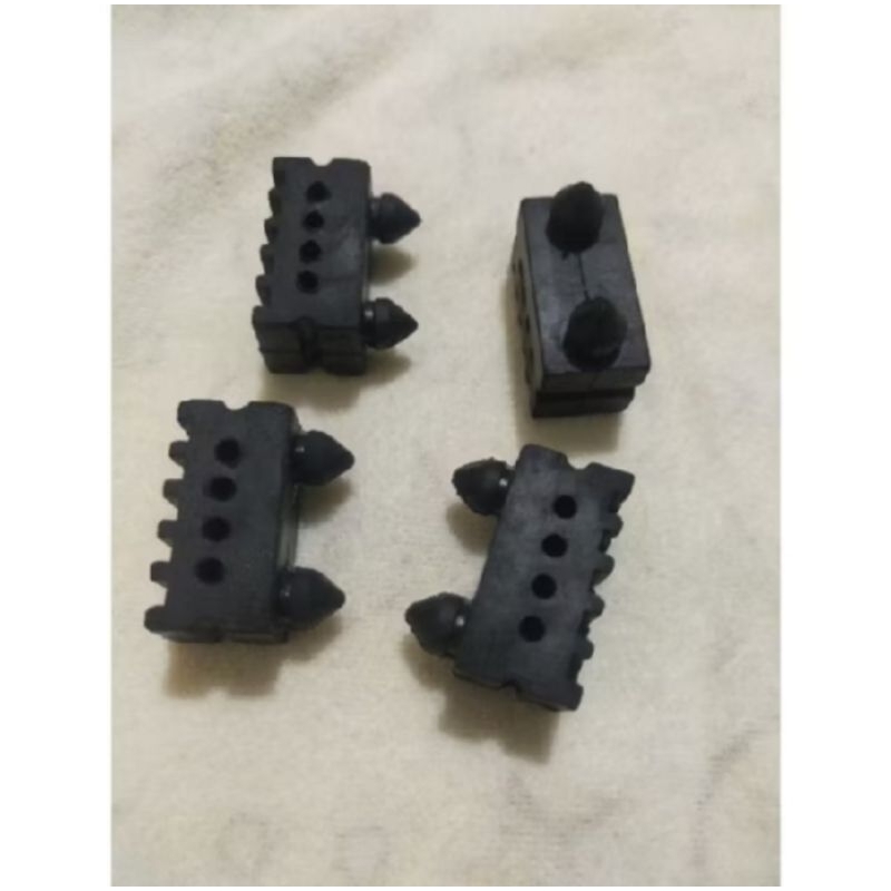 Karet ganjal jok Suzuki satria Fu Smash Shogun Skywave/ karet bantalan jok motor