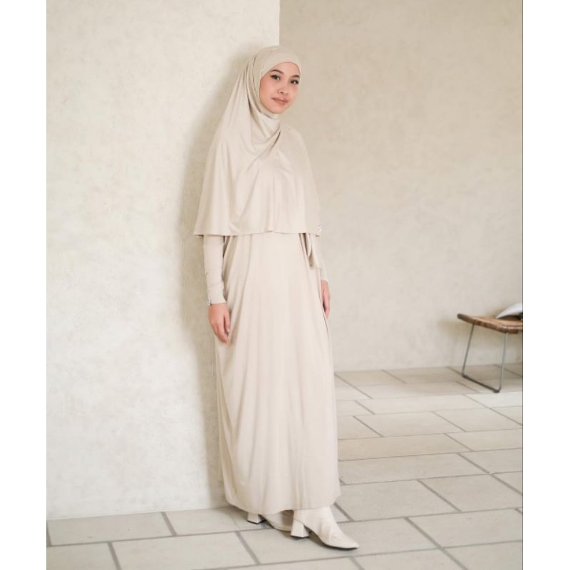 Plain Loose Abaya Oat M Khalewale (NWT)