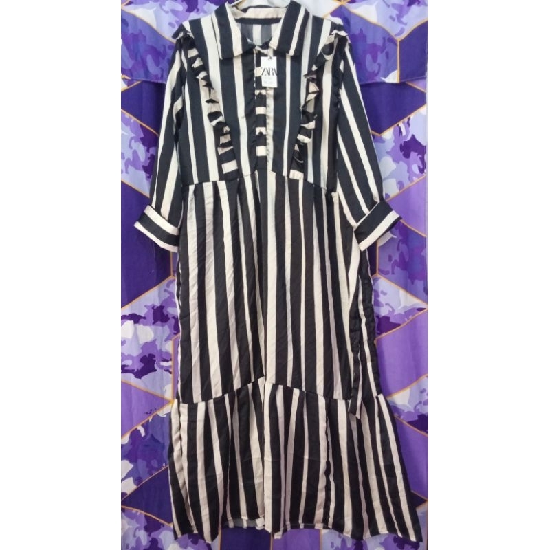 GAMIS SALUR HITAM PUTIH