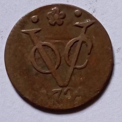 koin kuno voc tahun 1734 bekas asli