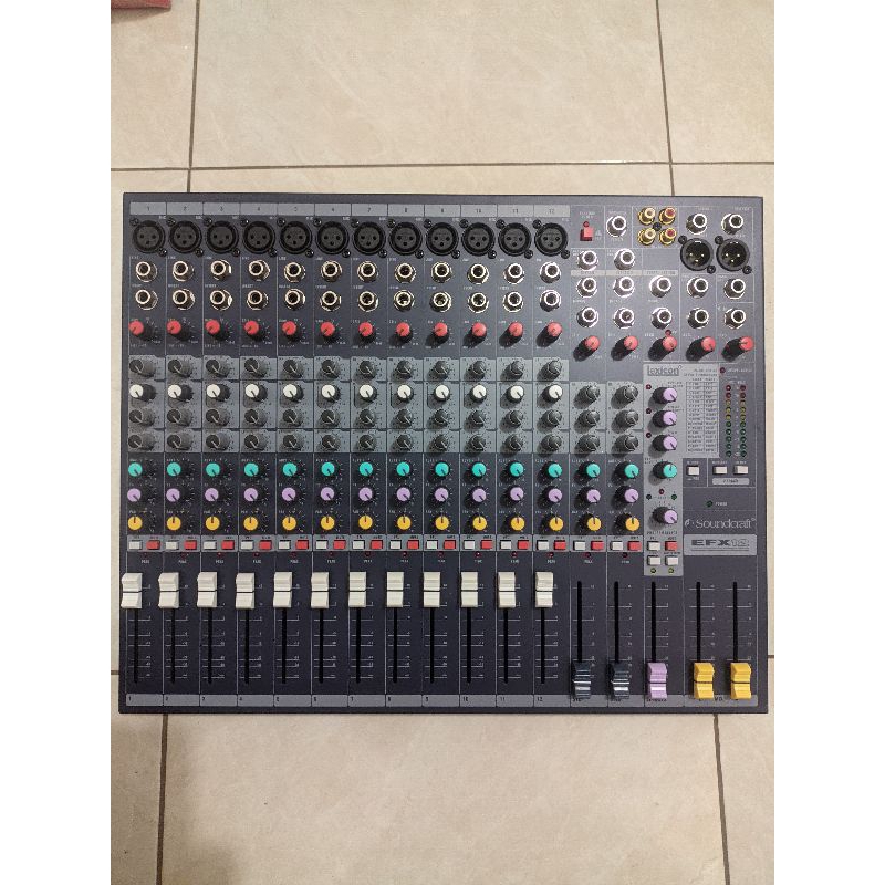 Mixer Soundcraft EFX-12 Lexicon Effects