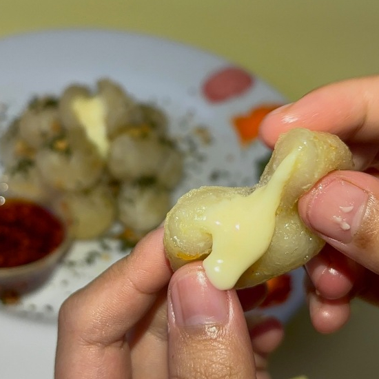 

Cimol Keju Lumer Rasa Keju - Gemi by Us