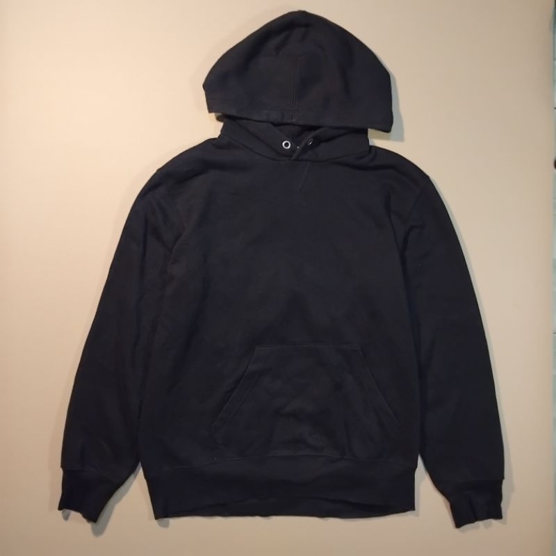 Hoodie Crewneck UNIQLO GU thrifthing second brand original