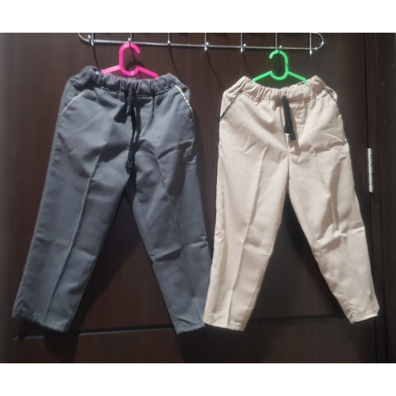 Celana Panjang Chino Anak Laki" | PRELOVED