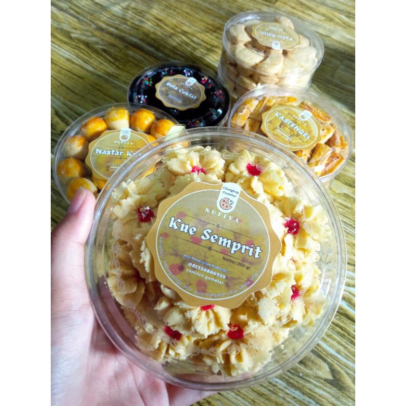 

Kue Kering Kue Semprit 250 gr