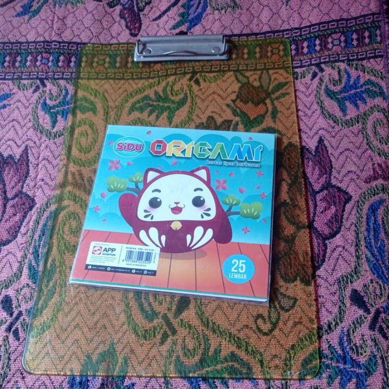 

CLIPBOARD TRANSPARAN bonus kertas origami