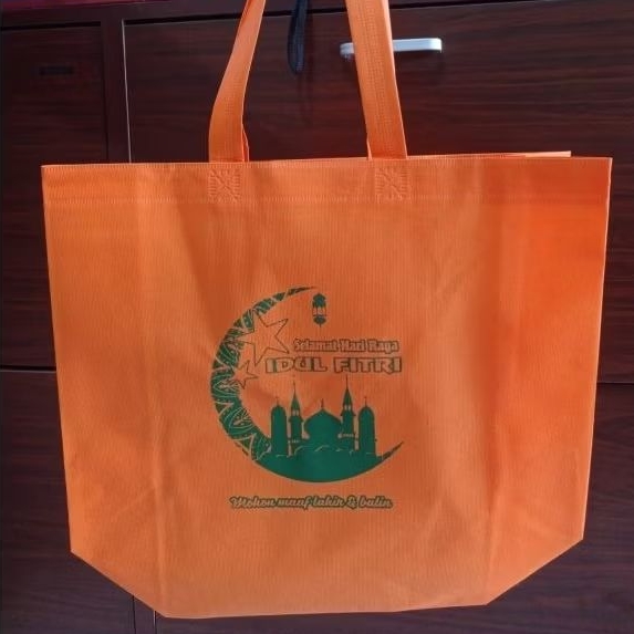 

Tas Lebaran Tote Horisontal muat Sembako size 40x14x30 cm