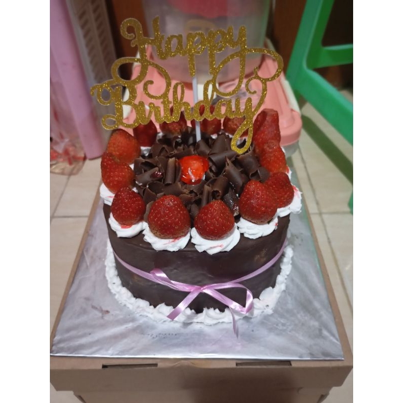 

kueulangtahunbuahstrawberry/blackfotest/minicake
