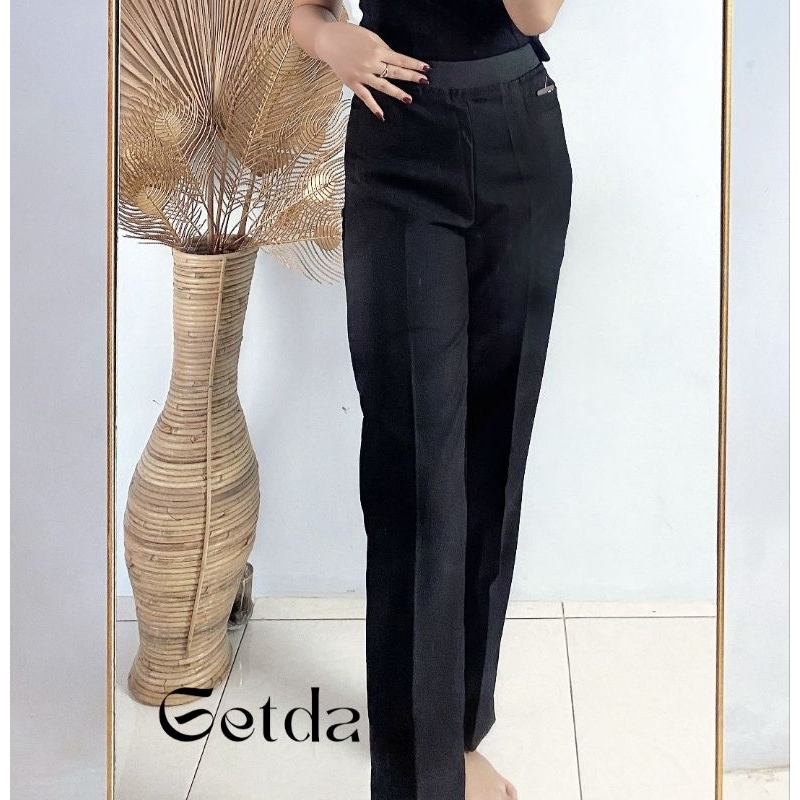 CELANA KAIN HITAM/ CELANA KERJA WANITA  MODEL PINGGANG KARET