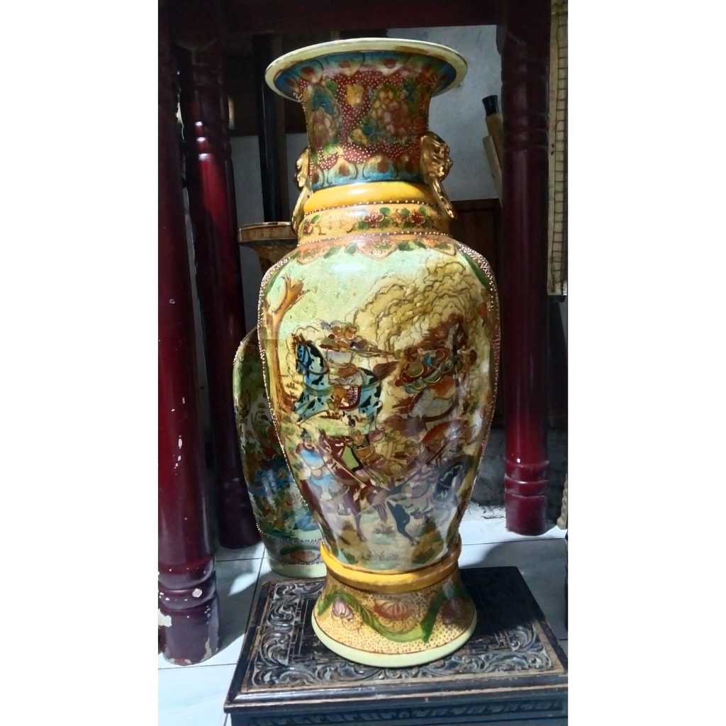 Guci Keramik Tua Lukisan Timbul Kuno Jadul Antik