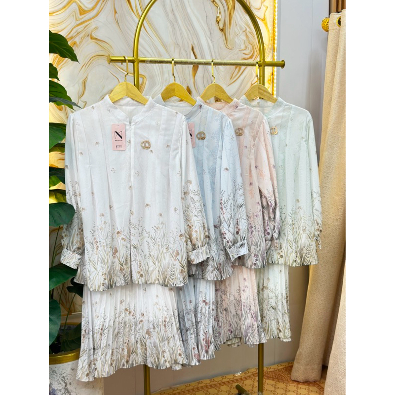 Dira One Set (atasan + rok)