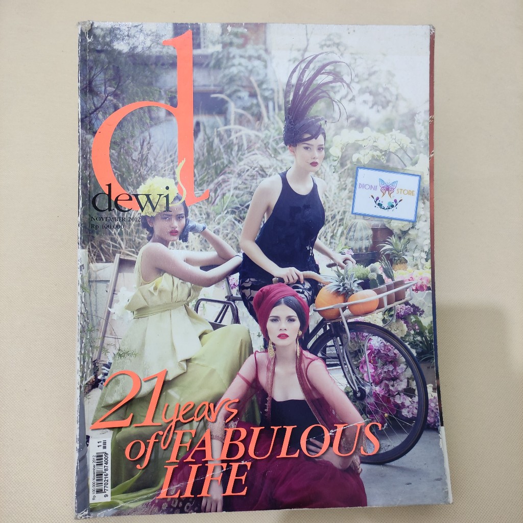 (ORIGINAL) Majalah Dewi - Cover Tiara Westlake, Claudia Mu'azin, Firrina Sinatrya - 21 Years of Fabu