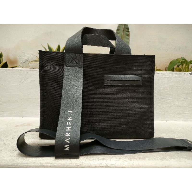 Marhen J Rico V2 Original Preloved