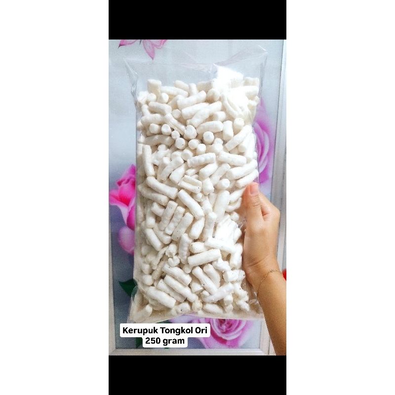 

KERUPUK TONGKOL ORI & PEDAS KEMASAN 250 GRAM