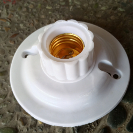 Fitting Lampu Plafon Fitting Lampu