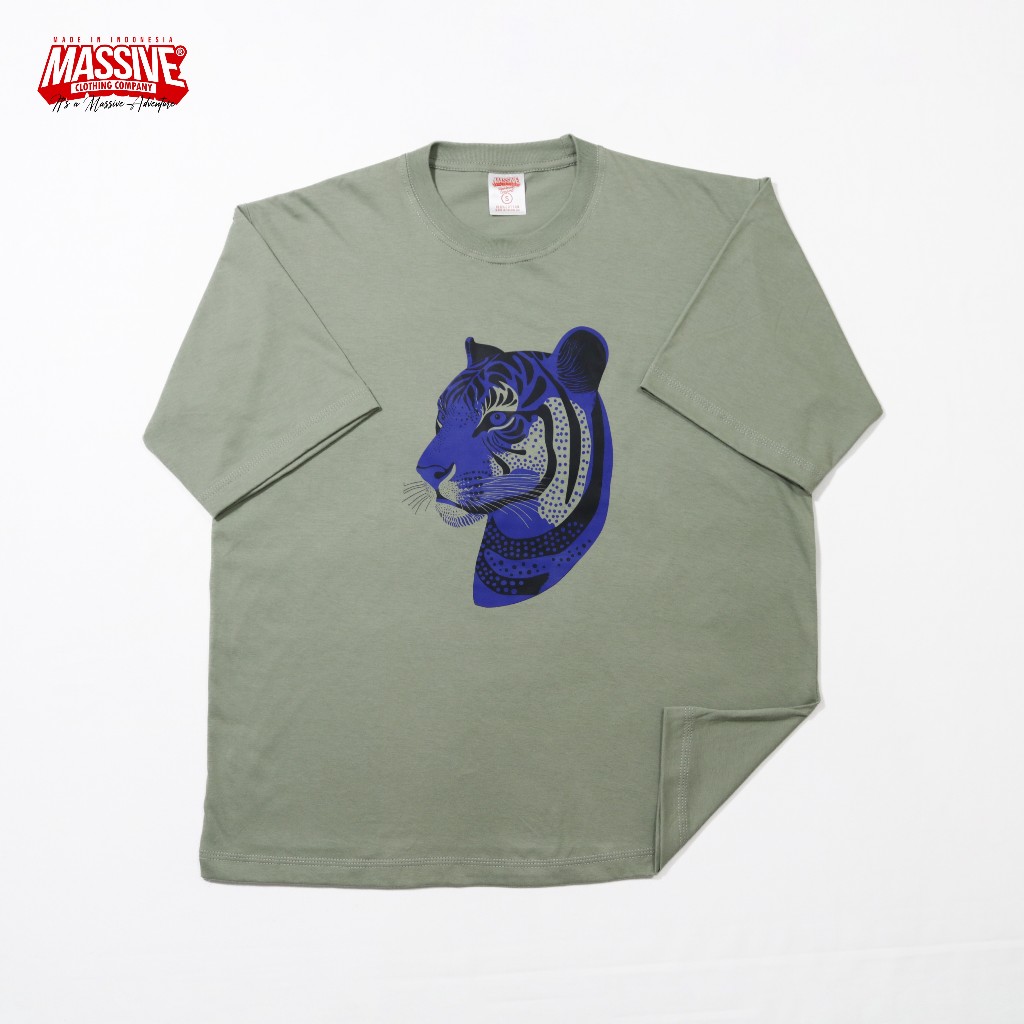 Massive - Tshirt Kaos Oversize Graphic Tee Urban Wild Unisex