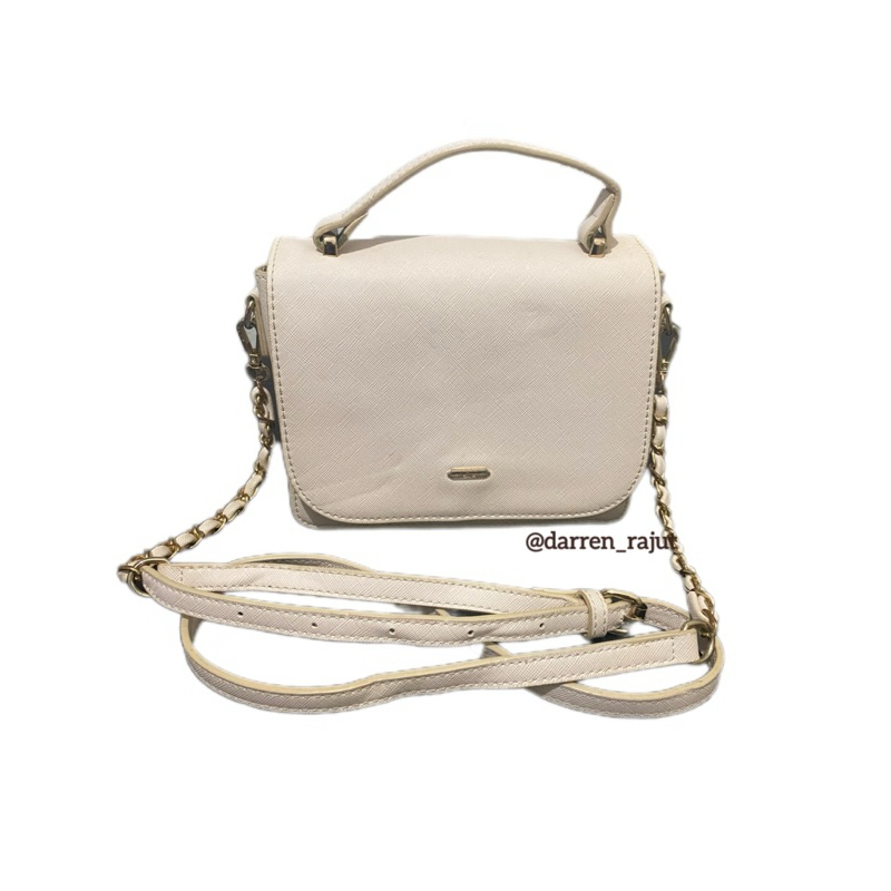 Preoved Tas Selempang Sling Kulit Putih Kecil Pesta Clue ootd