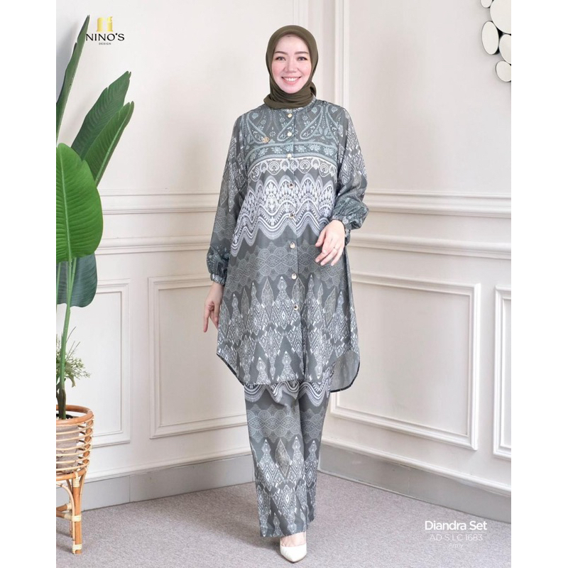 DIANDRA ONE SET BY NINOS