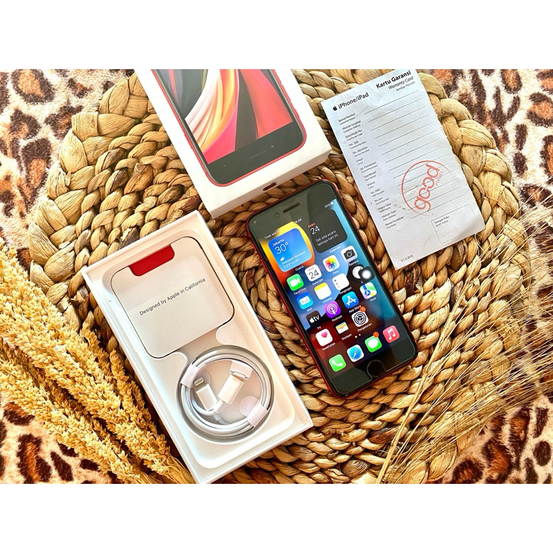 Iphone SE 128gb 2020 ex iBox Indonesia Bebas Blokir IMEI