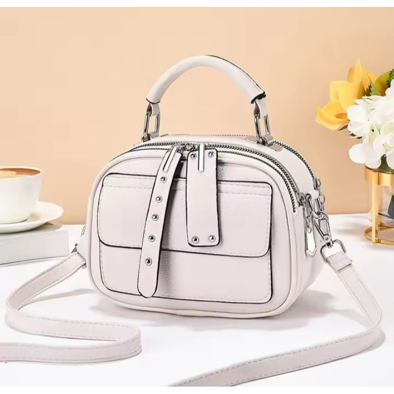 Tas Selempang Wanita Rubai Saku Depan