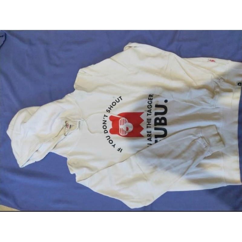jaket hodie F*bu putih uk L
