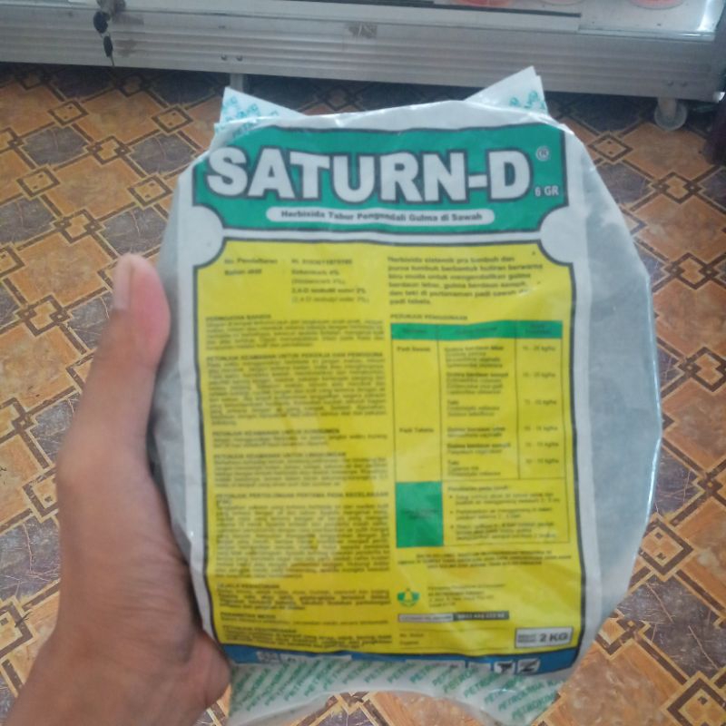 SATURN D HERBISIDA TABUR PENGENDALI GULMA SAWAH
