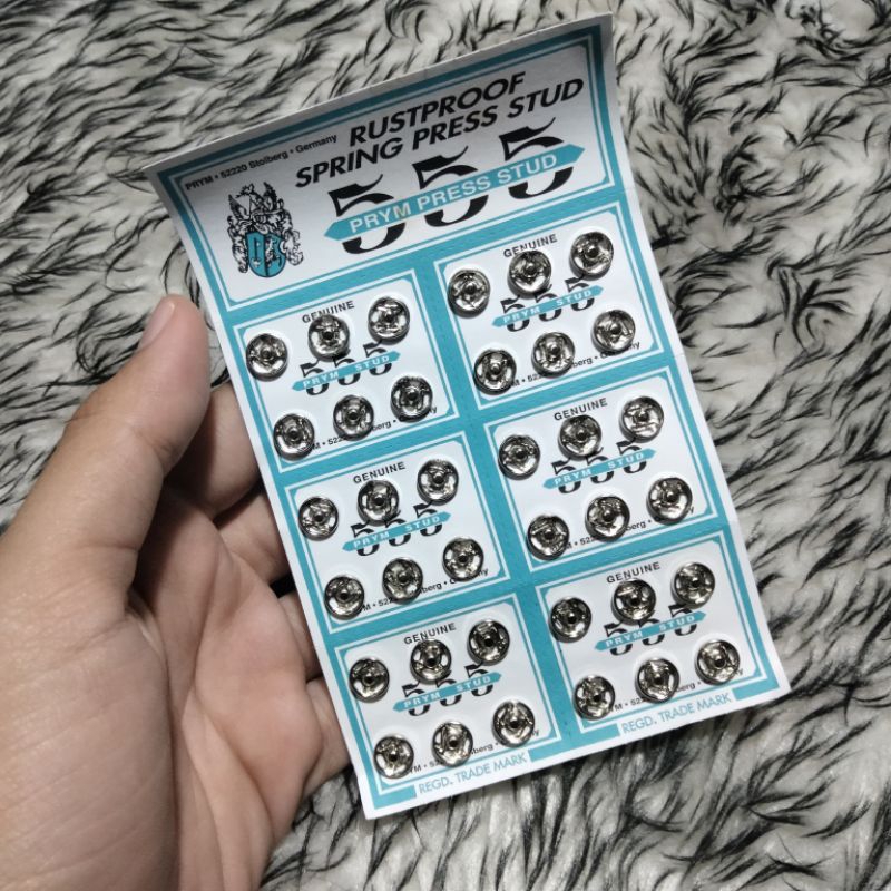 Kancing Jepret Kancing 555