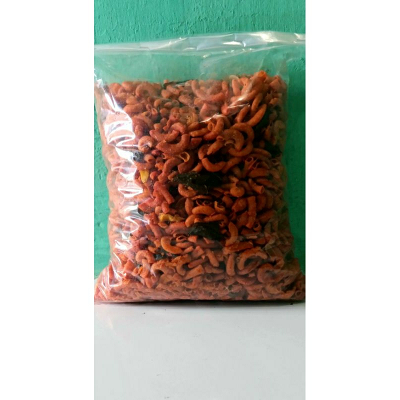 

Makroni Pedas Daun jeruk
