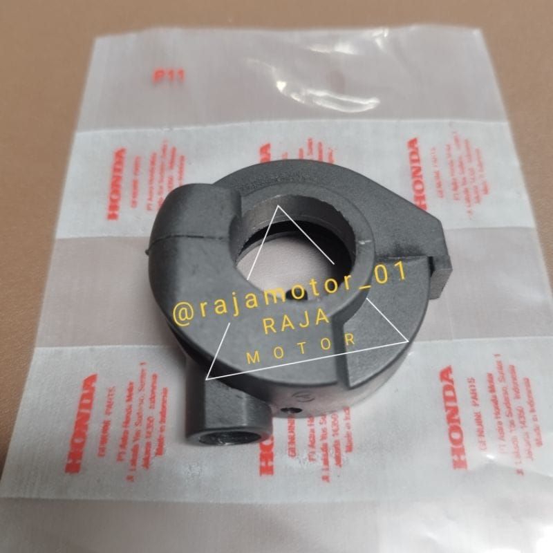 Holder Rumah Pipa gas Kharisma Supra x beat karbu Vario karbu