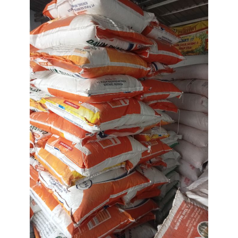 pupuk urea granul daun buah 20kg