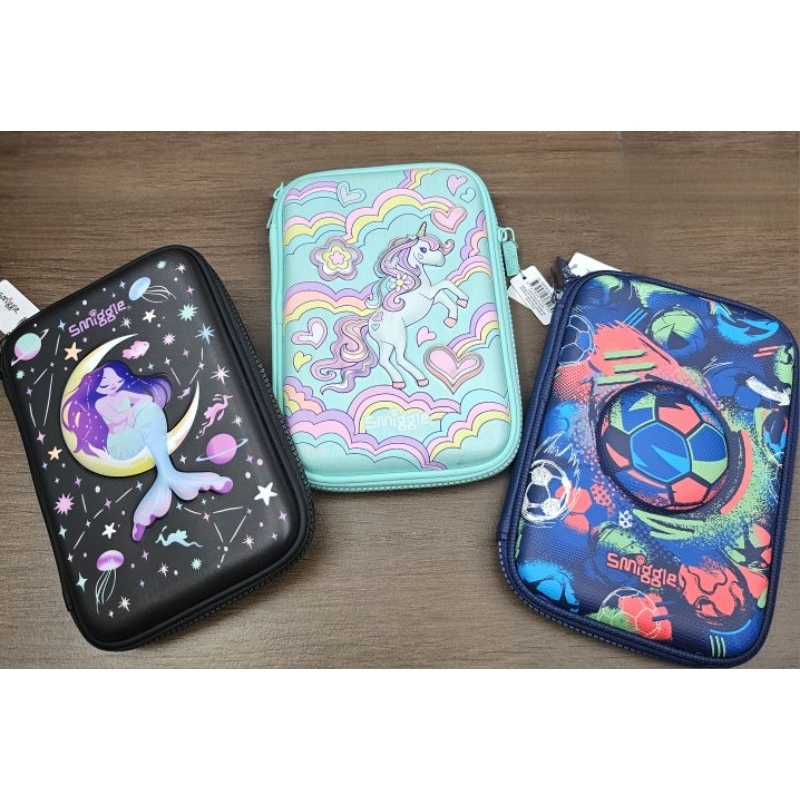 

Smiggle Limitless Hardtop Pencil Case