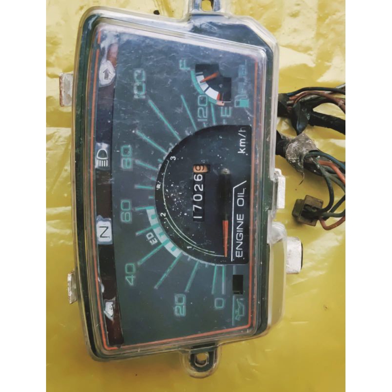 spedometer honda astrea 800