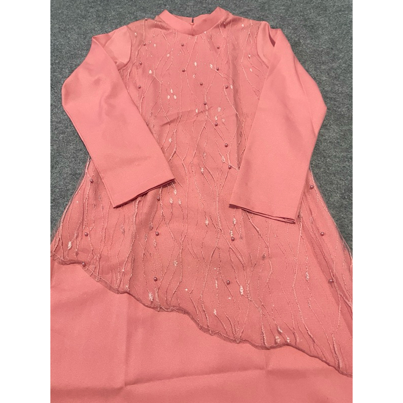 (Preloved) Gamis brokat free hijab