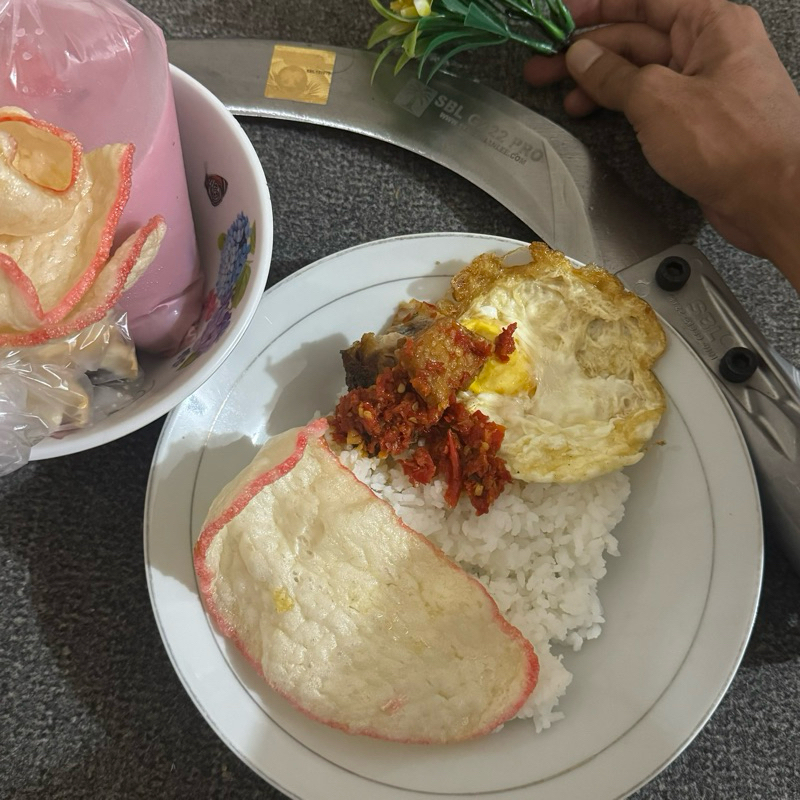 

Paket Komplit Telur SBL Sambel Kerupuk G22 enak pro