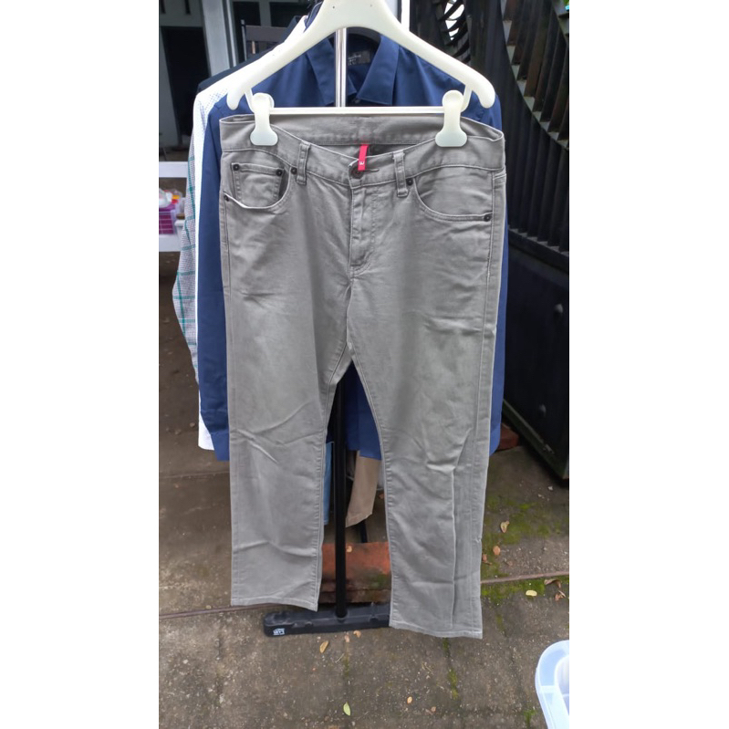 celana panjang pria uniqlo denim jeans