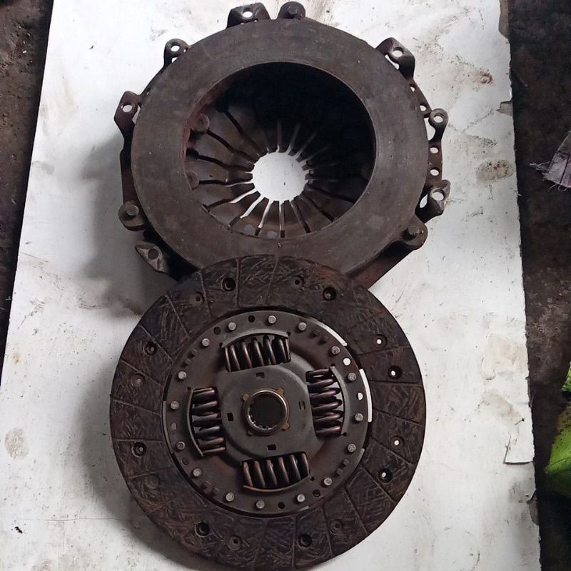 Kampas set matahari flywel Opel Blazer