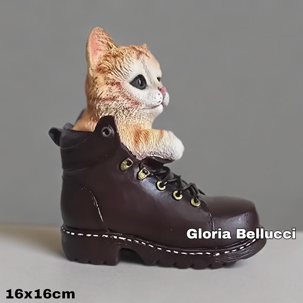 patung pajangan miniatur kucing sepatu persia anggora