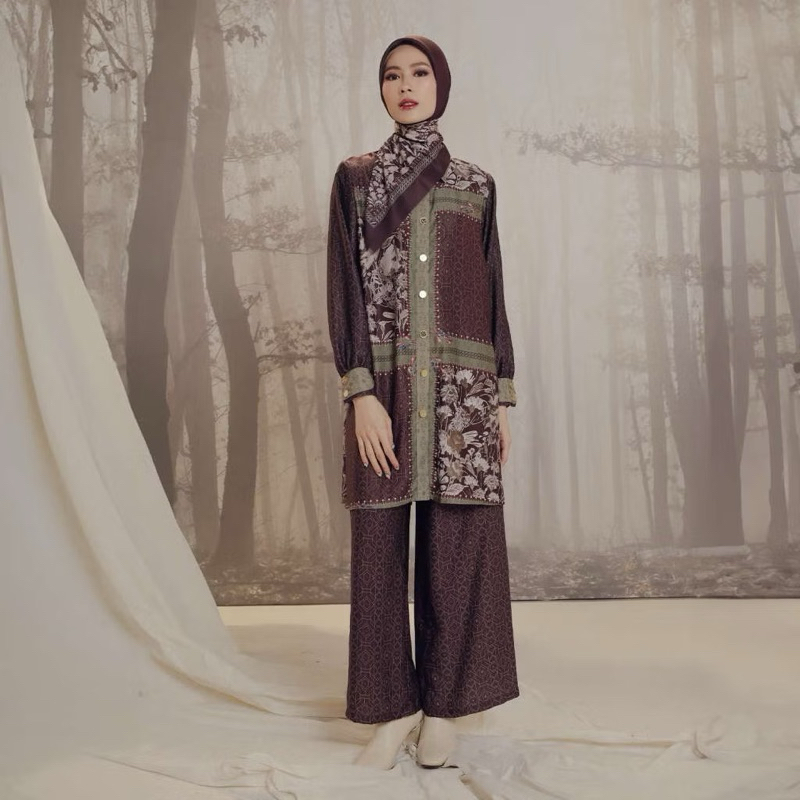 Risha Set Zaskia Sungkar