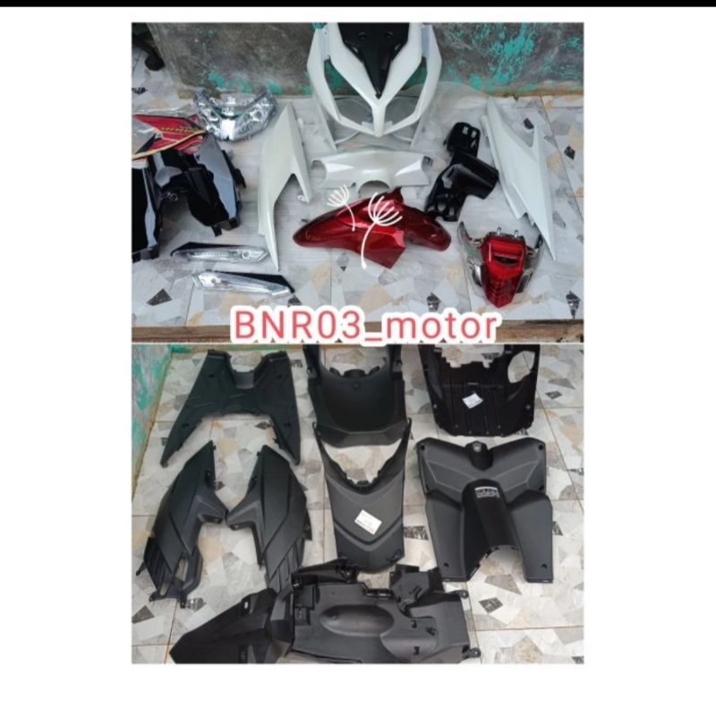 Cover Full Body Halus Kasar Plus Lampu Motor Vario Techno CBS 110 Karbu Warna Putih Merah Plus Strip