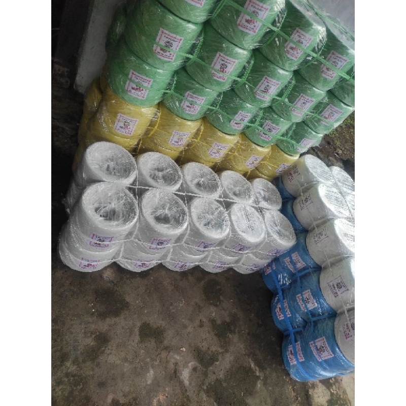 

Tali Rafia Warna 1kg Full