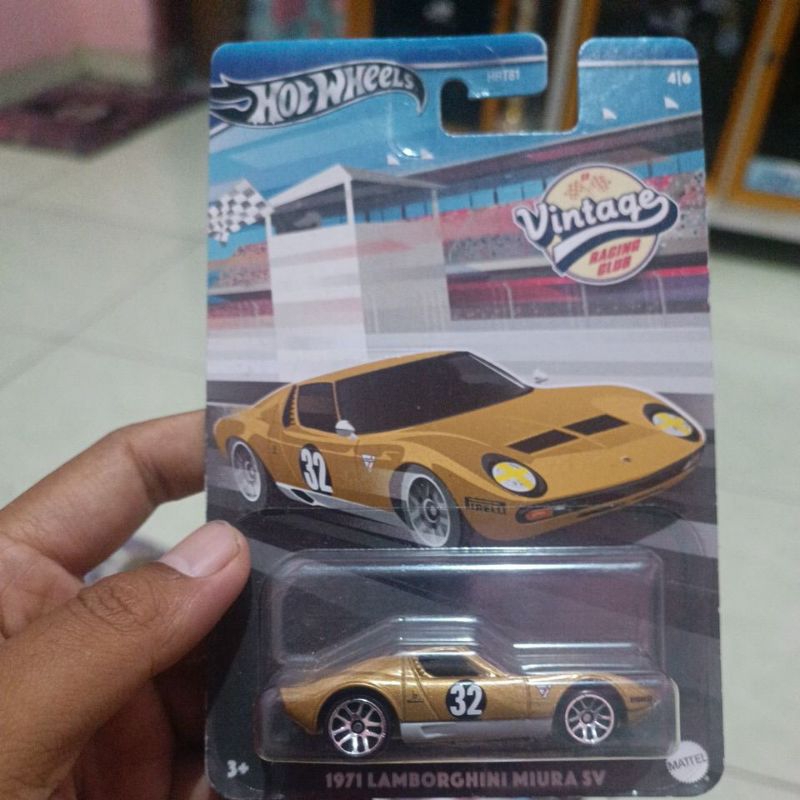 Hot wheels vintage 1971 lamborghini miura sv