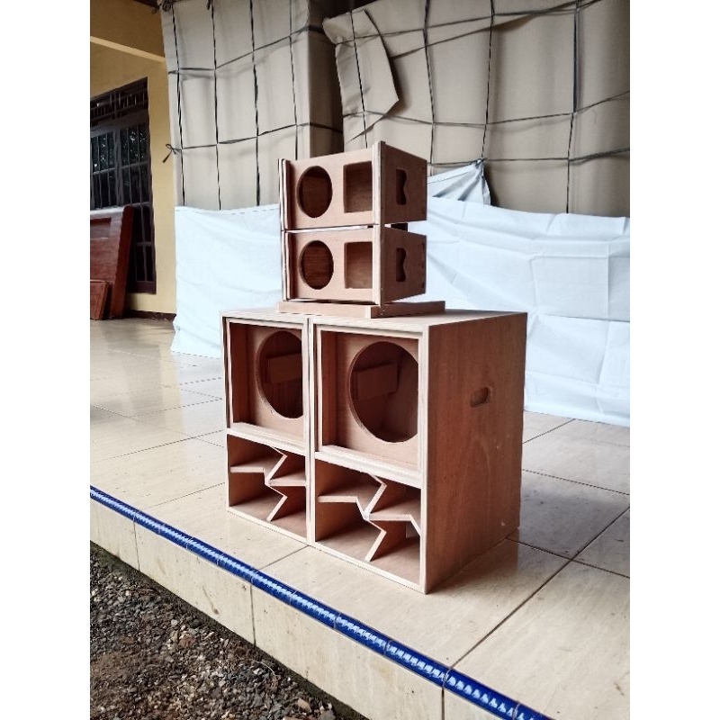 paket box cbs 8in dan line array 4in